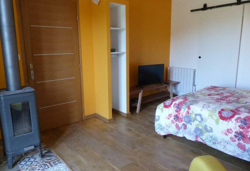 Bed and Breakfast Au Clair De Loup