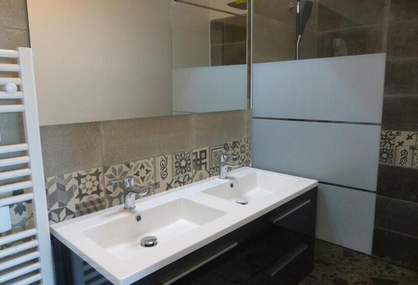 Bed and Breakfast Au Clair De Loup