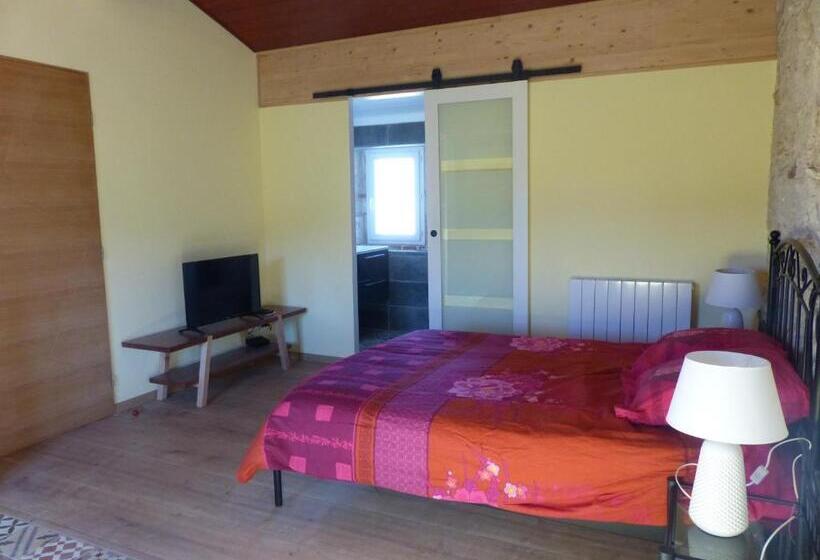 Bed and Breakfast Au Clair De Loup