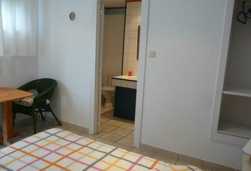 צימר Au Rond Chene