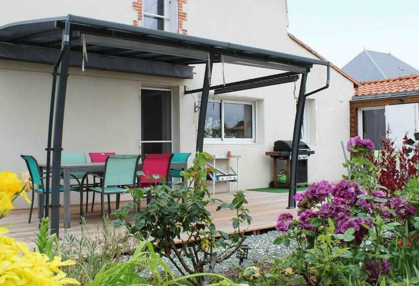 مبيت وإفطار Chez Chris Et Vince