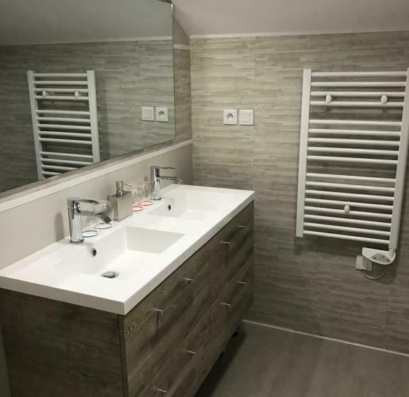 مبيت وإفطار Chez Chris Et Vince