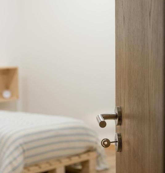 Bed and Breakfast Dois Lagares House