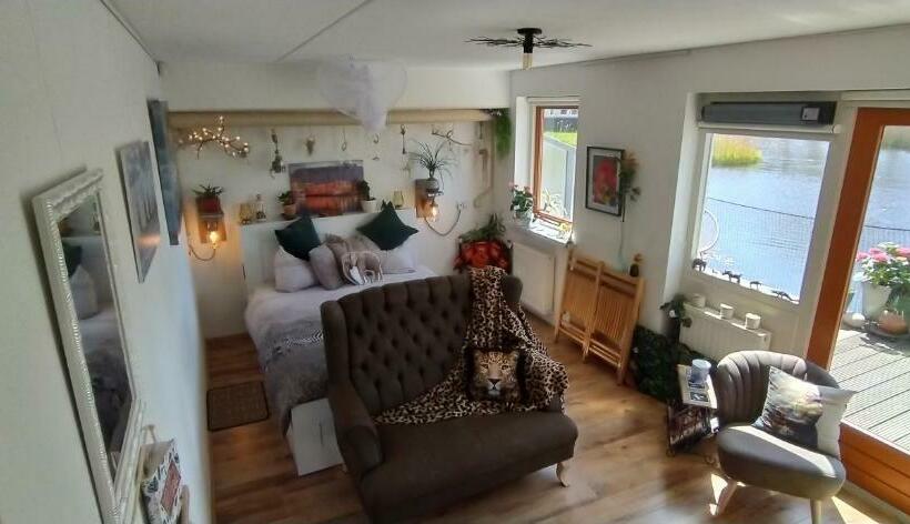 צימר Dutch African Breeze