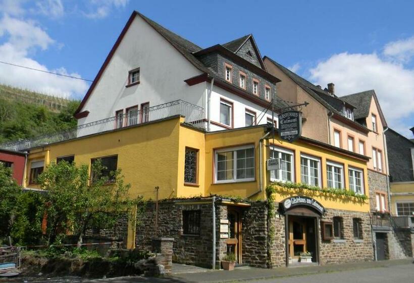 ベッドアンドブレックファースト Gastehaus Am Calmont