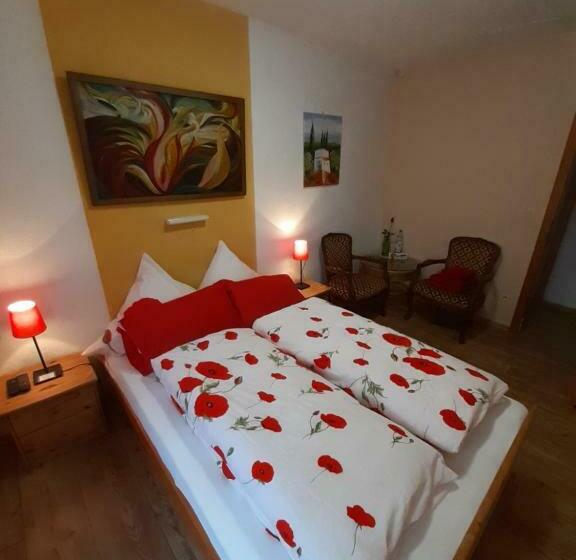 Bed and Breakfast Gastehaus Am Calmont