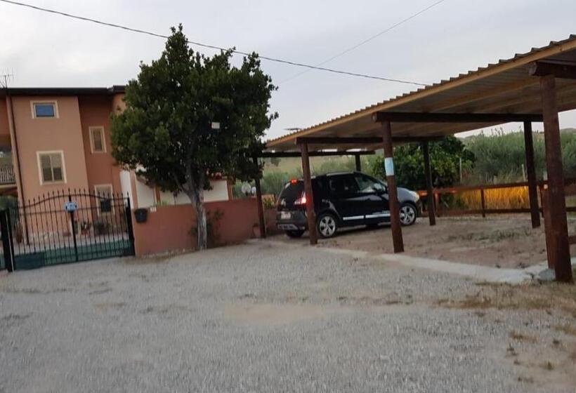 ベッドアンドブレックファースト Il Feudo