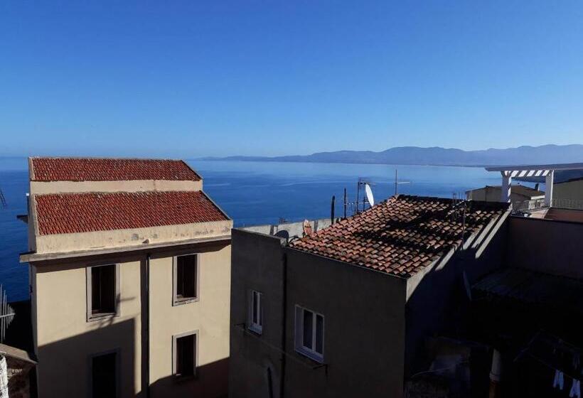 ベッドアンドブレックファースト L Antico Faro