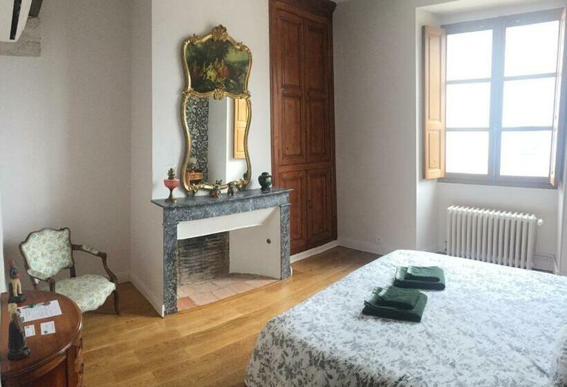 مبيت وإفطار La Prévôté