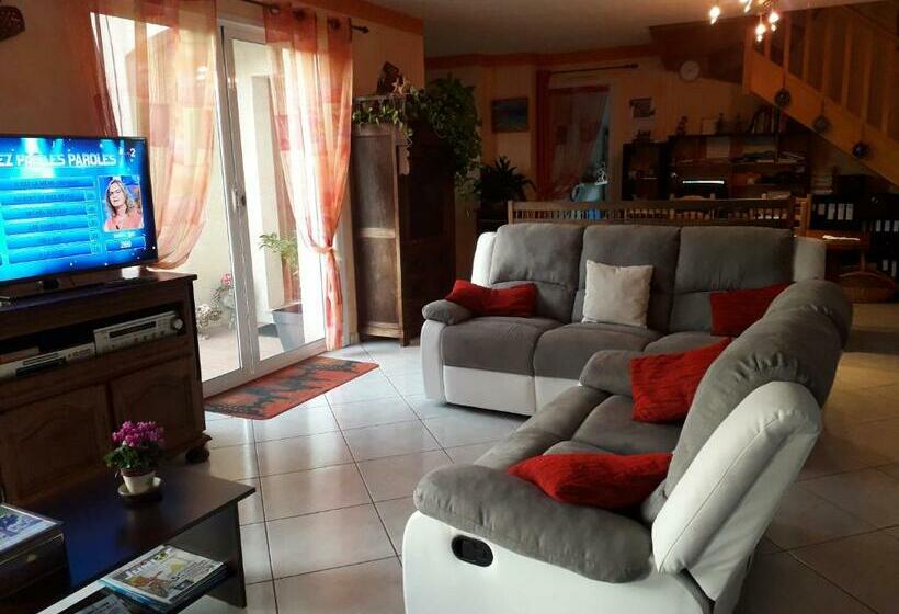 مبيت وإفطار Lauriers Roses