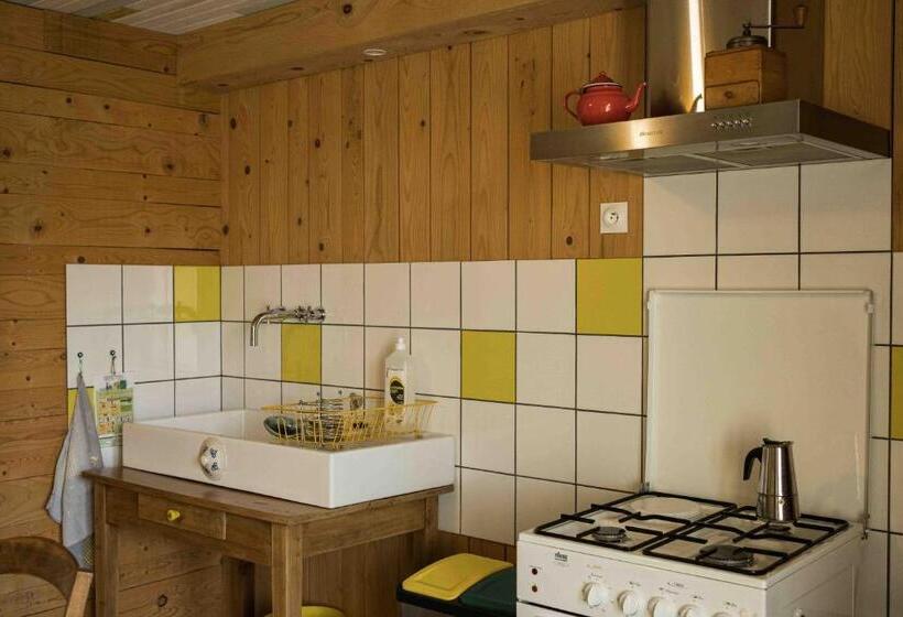 Bed and Breakfast Le Vallon D Armandine, Gîte écologique Auvergne