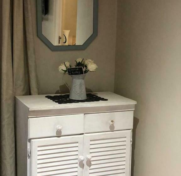 ベッドアンドブレックファースト Rest And Rise