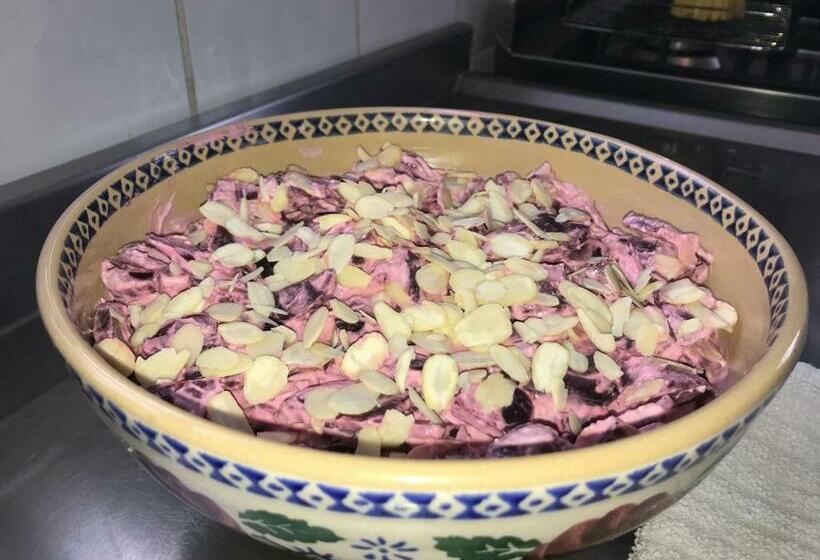 Bed and Breakfast Heir Island House