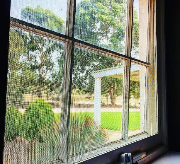 צימר The Lake House Retreat