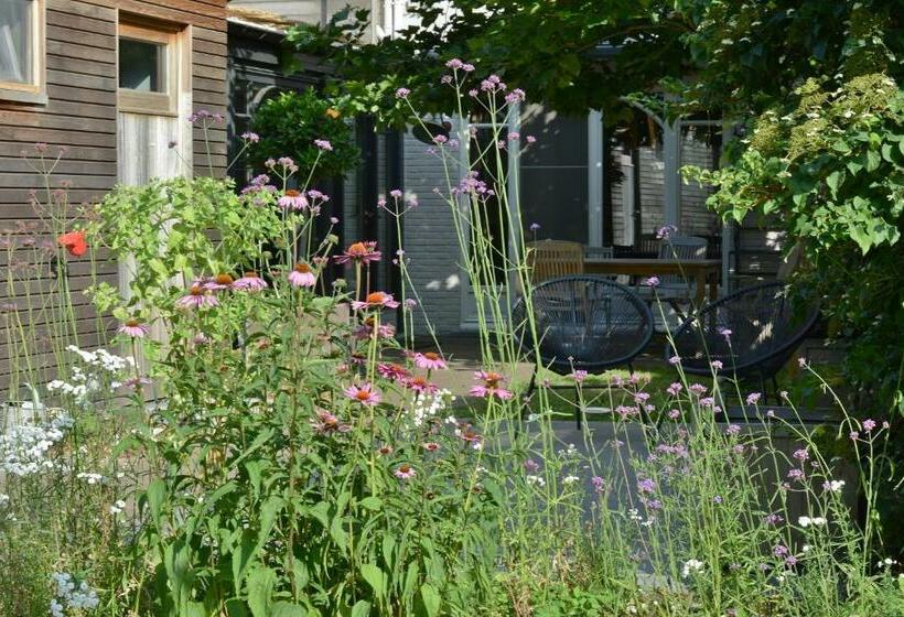 Beeltjens B&b: Wolf&belle