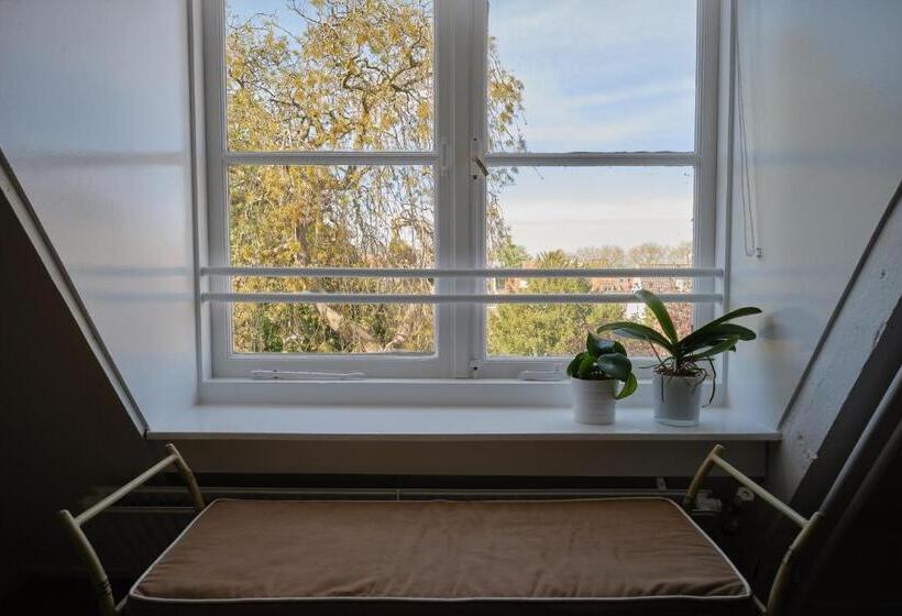 Het Gecroonde Swaert B&b