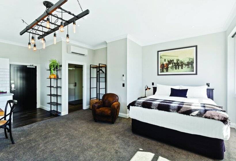 Hokitika Fire Station Boutique Accommodation