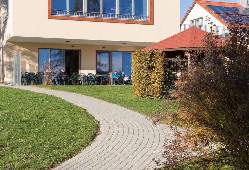 Отель Allgäuweite