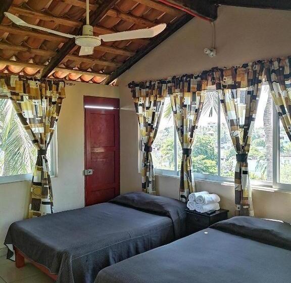 ホテル Cabañas Pepe