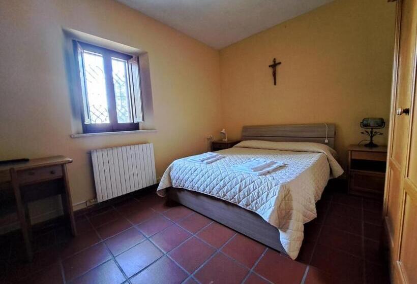 هتل Casa Per Ferie Ulivo D Assisi