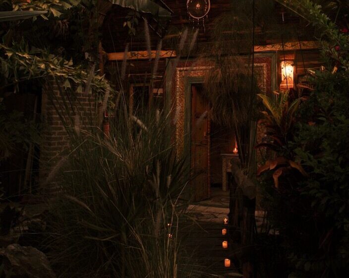 בית מלון כפרי Mandala Thai