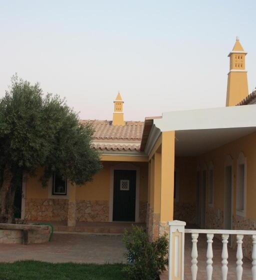 ホテル Quinta Do Mocho Turismo Rural