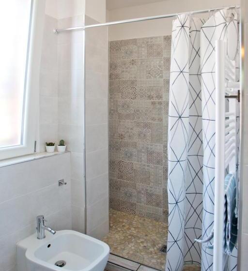 펜션 Ben Ti Voglio B&b Camere Con Bagno Privato In Camera E Uso Cucina Possibilità Self Check In