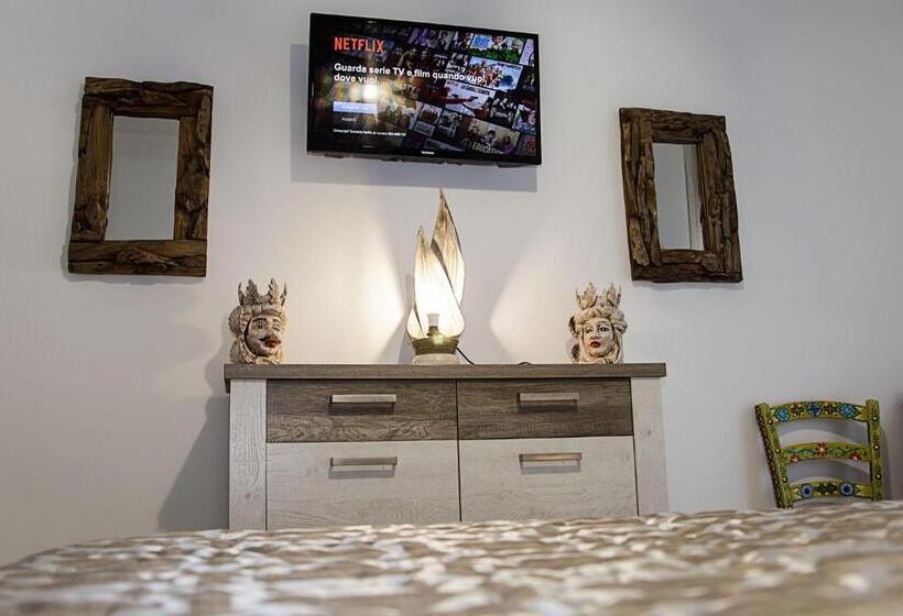 پانسیون Catania Over Time   Tourist Rooms