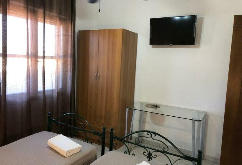 بنسيون Civico 17