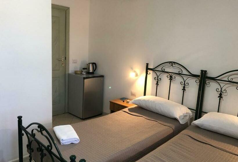 بنسيون Civico 17