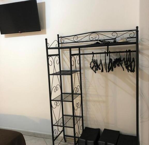 بنسيون Civico 17