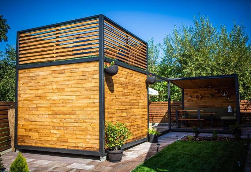 بنسيون Gizella Vendégház