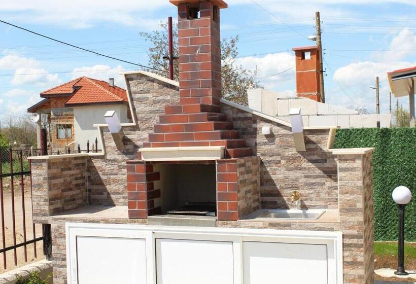 Пансион Guest House Valiland