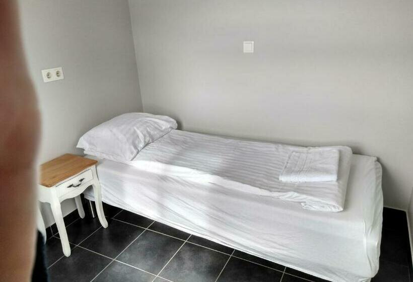 پانسیون Guesthouse Skógafoss