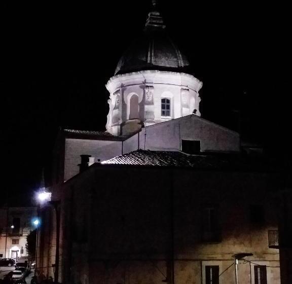 بنسيون La Bougainvillea