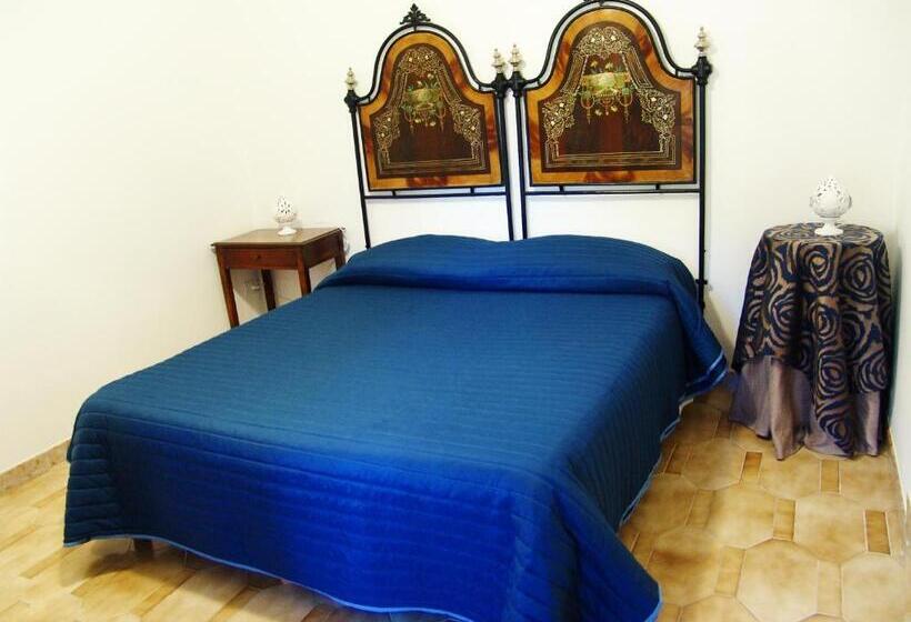 بنسيون La Bougainvillea