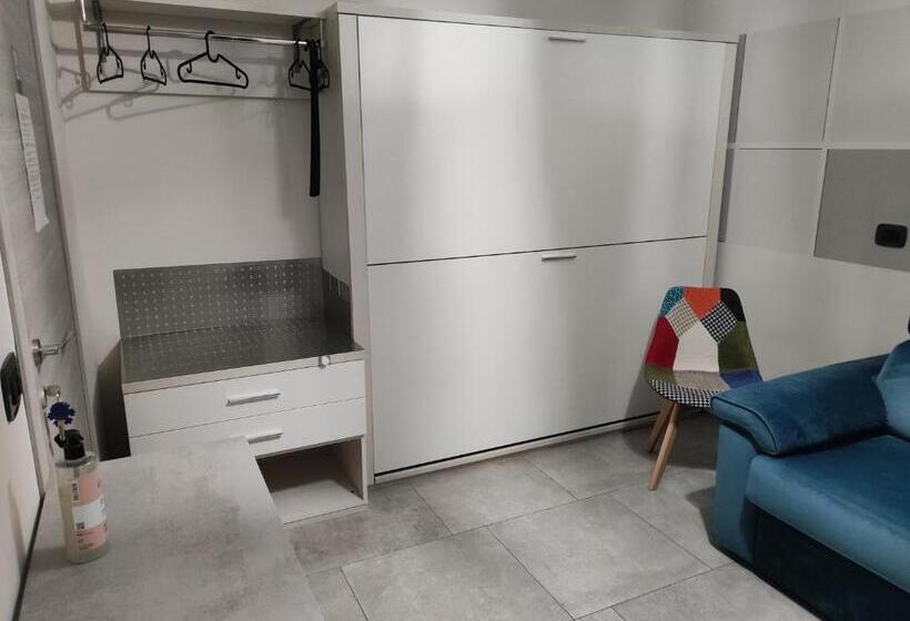 بنسيون Lagrange 23