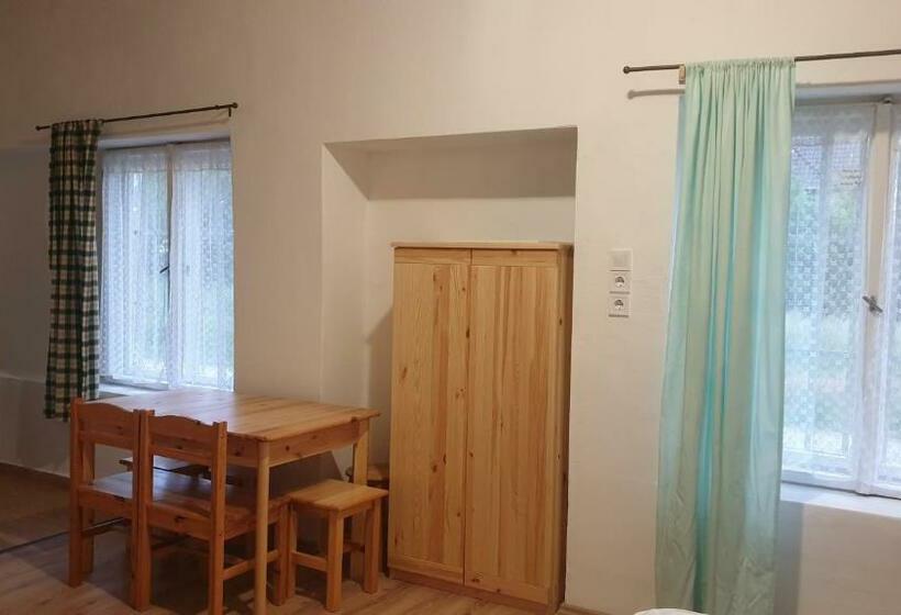 بنسيون Larida Vendégház