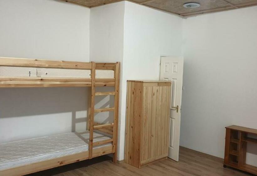 بنسيون Larida Vendégház