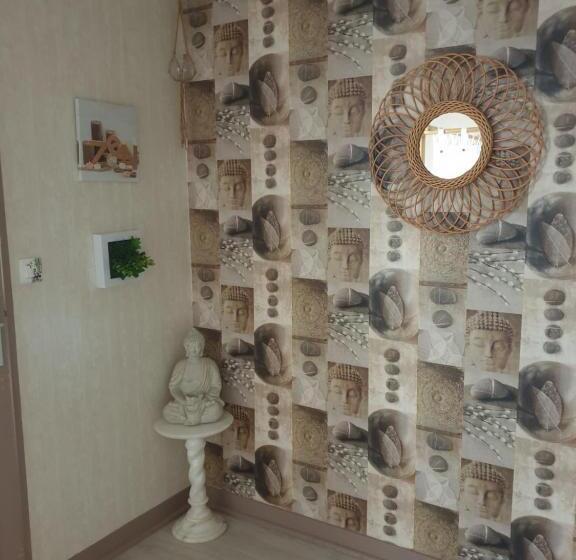 بنسيون Le Mouton Gras