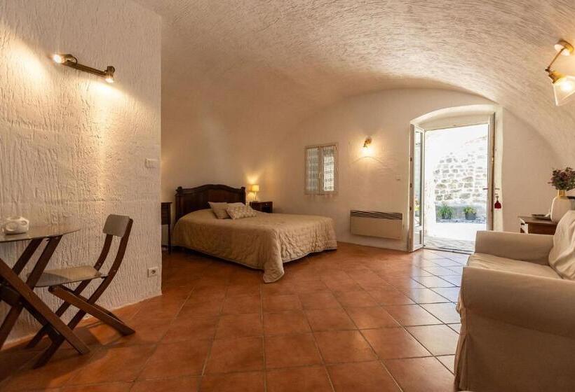 ペンション Les Monteils