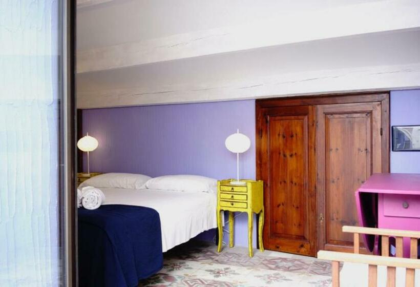 פנסיון Sibilla Family Suites