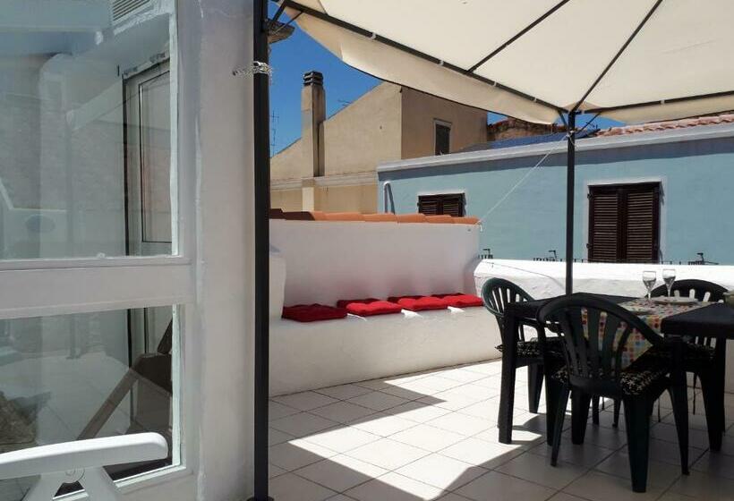 פנסיון Sibilla Family Suites