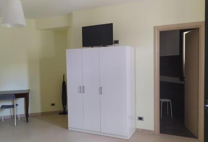 膳宿费 Vossìgnuria