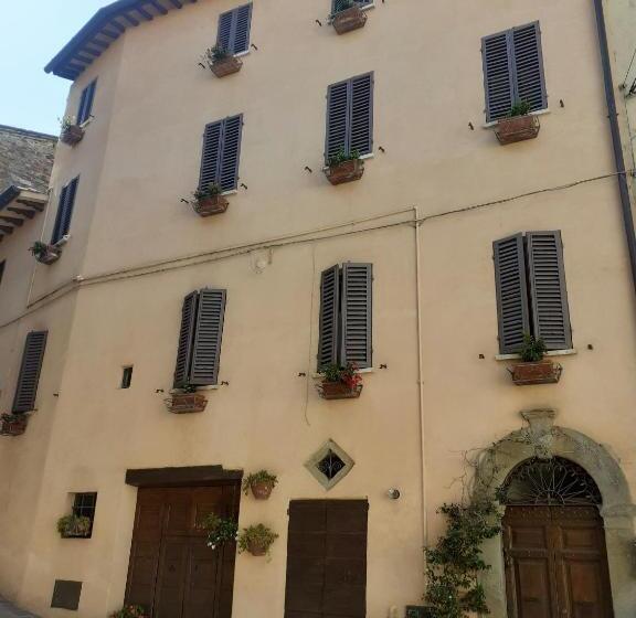 펜션 Tavernetta Vicino Lago Trasimeno