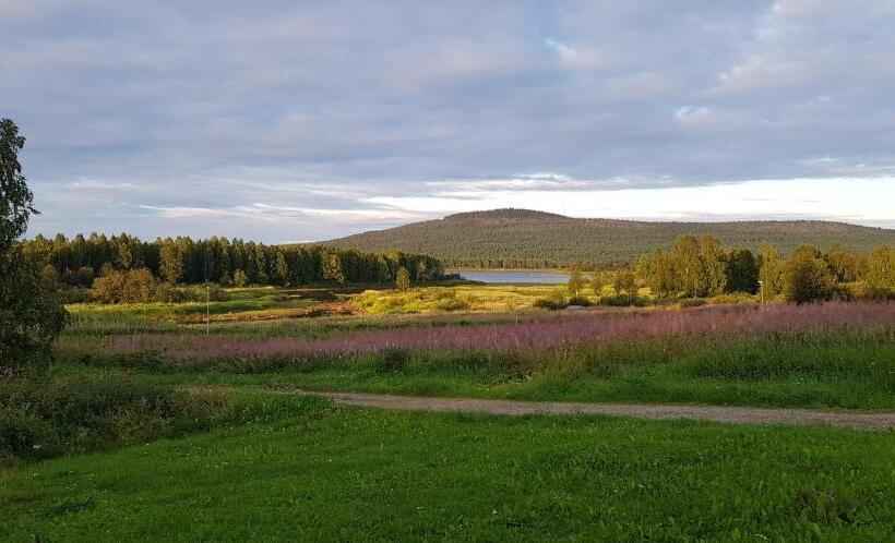 פנסיון The Friendly Moose