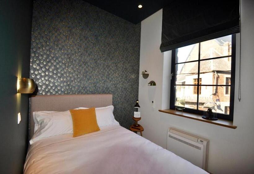 بنسيون Urban Nest