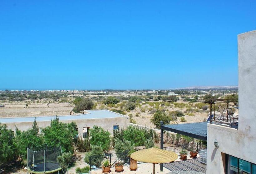 פנסיון Villa Sarah