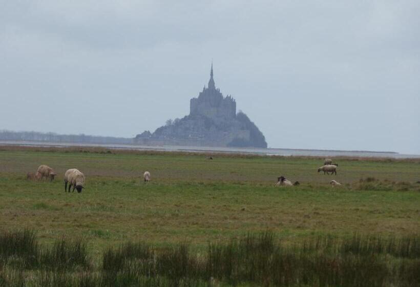 Bed and Breakfast Chambre Familiale Proche Mont St Michel