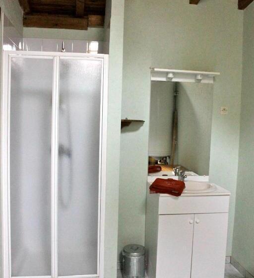 ベッドアンドブレックファースト Chez Louve Bleue